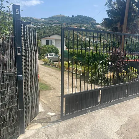 Апартаменты Casa Adriana *